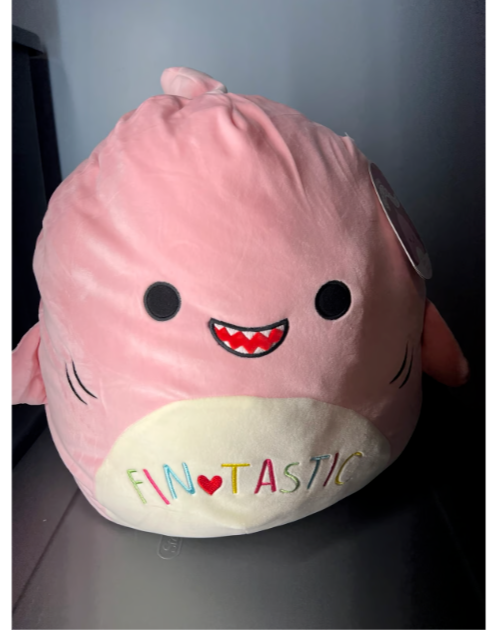 Squishmallows Selene the Shark 16