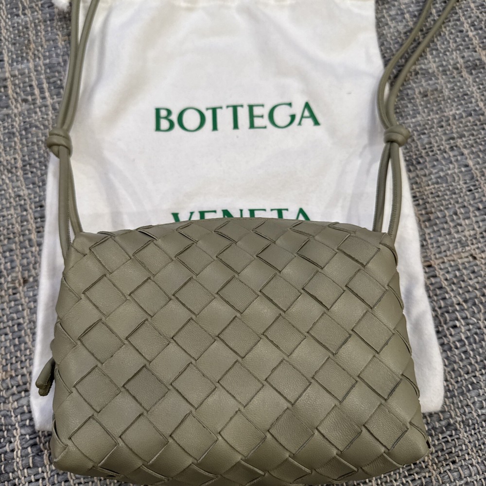 100% Authentic Bottega Veneta Crossbody Bag