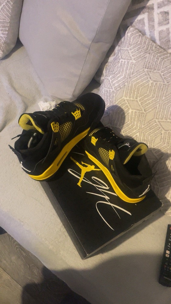 Nike Air Jordan 4 Retro Men's Sneakers Yellow Thunder