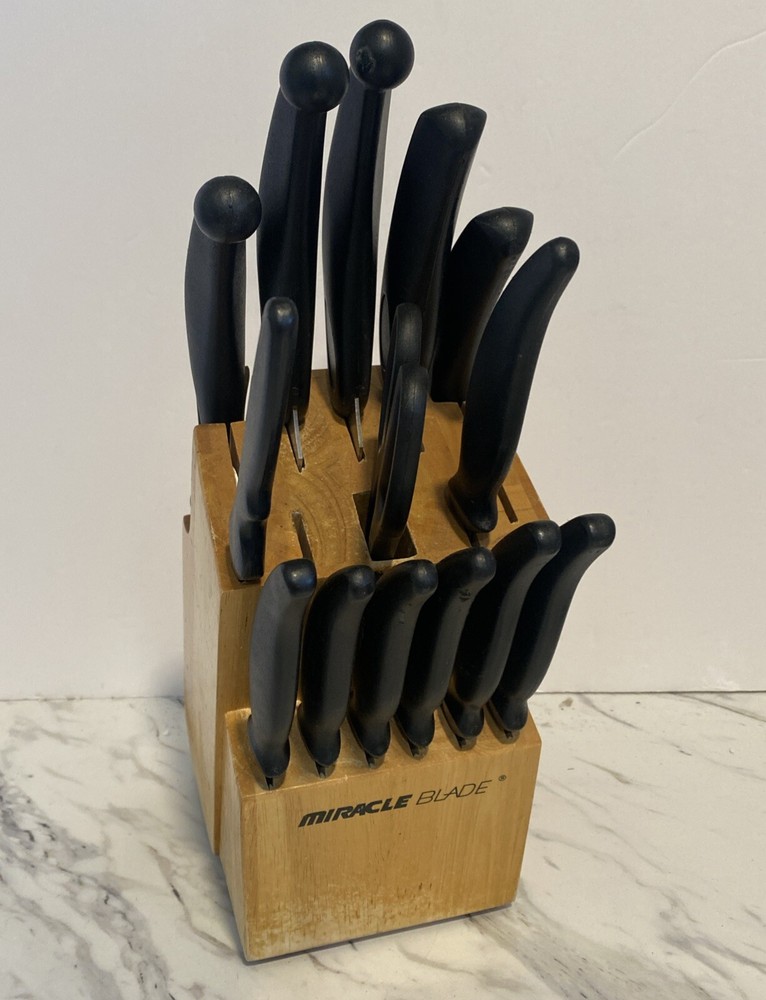 Miracle Blade 14-Piece Knife Set with Wood Holder Missing One Knife Check Desc
