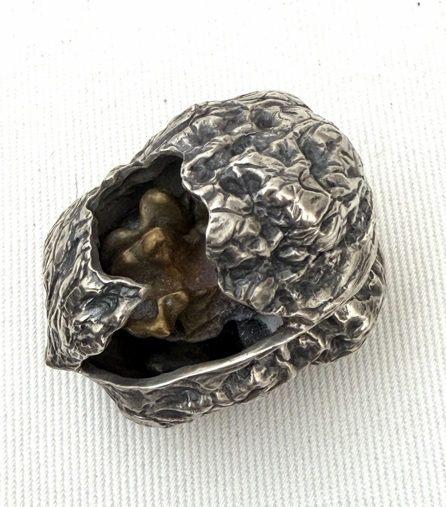 Stunning Sterling Silver 925 “Fabano” Figural Walnut Nut w Bronze Interior RARE