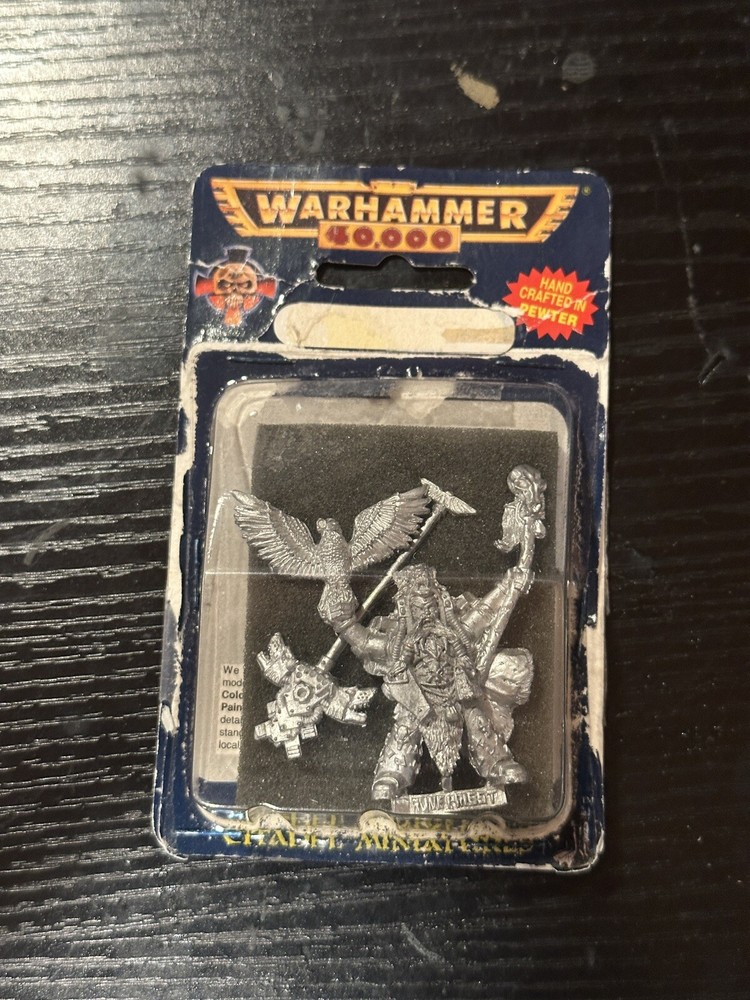 1993 Warhammer 40K Space Wolf Rune Priest