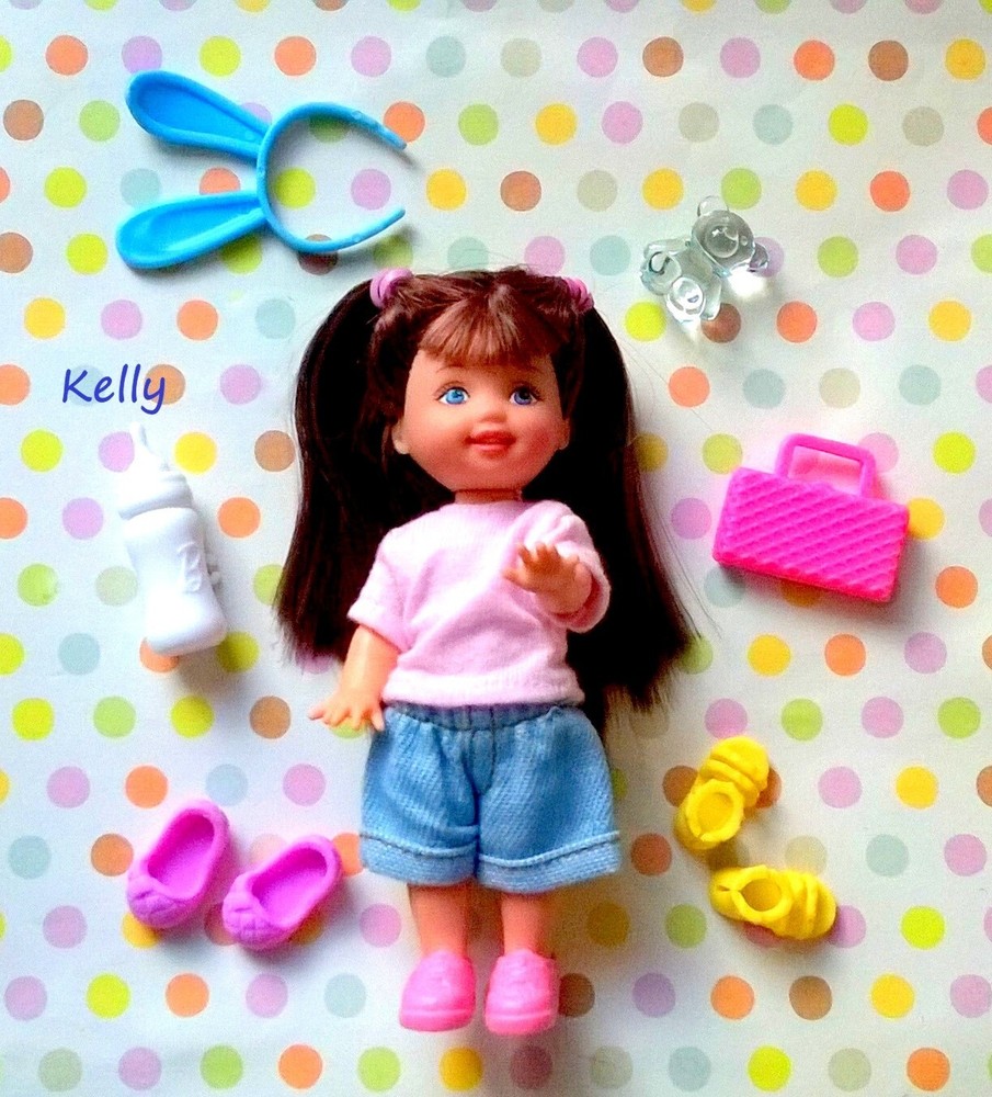 Kelly doll Brunette *redressed*