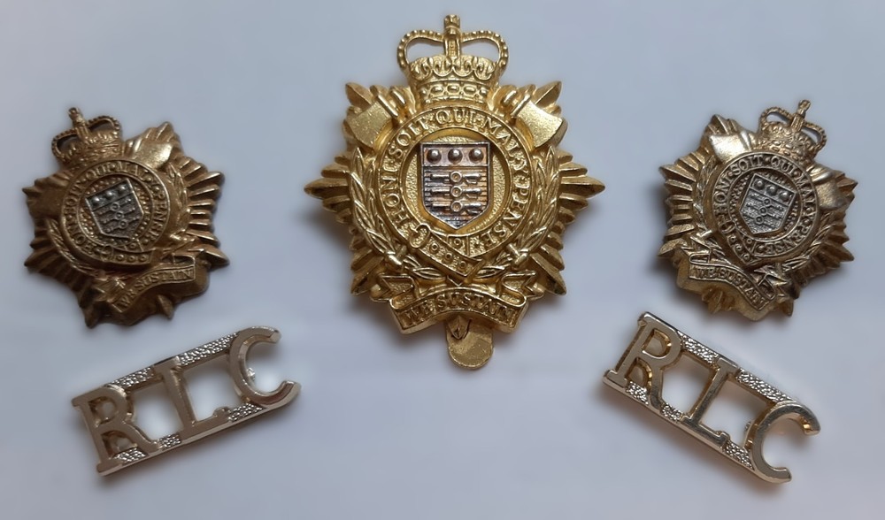 RLC Insignia Set British Army Collar Dogs Titles & Hat Badge Logistics Corps