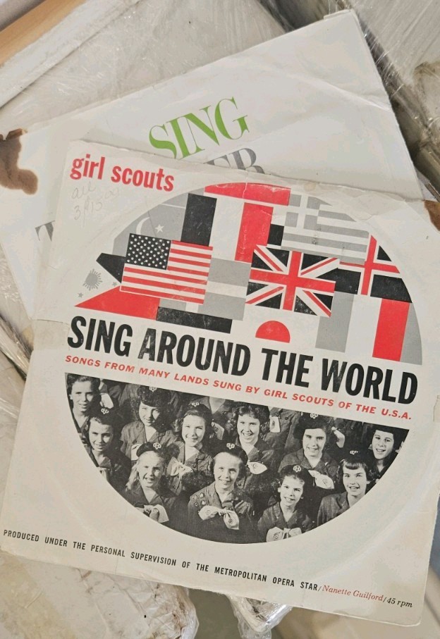 GIRL SCOUTS SING AROUND THE WORLD & SING TOGETHER ALBUMS Guiford 45RPM EP 7