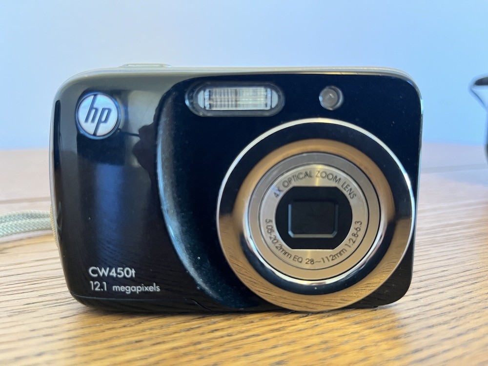 HP CW450T 12 MP Digital Camera with  4x Zoom / Touch Screen - Tested and Working