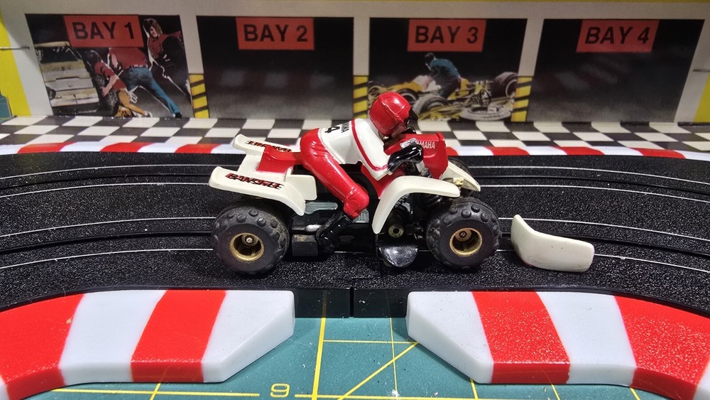 Tyco slot car #24 - White/Red - Yamaha Banshee - tested - runs