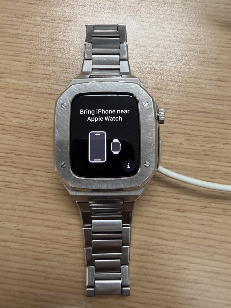 Nike Plus Apple Watch SE (2nd Generation) 44mm, WiFi + GPS, Gray