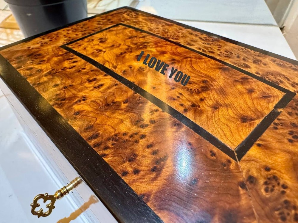 Custom Engraved Thuya Wood Keepsake Box for Jewelry and Wedding Photos