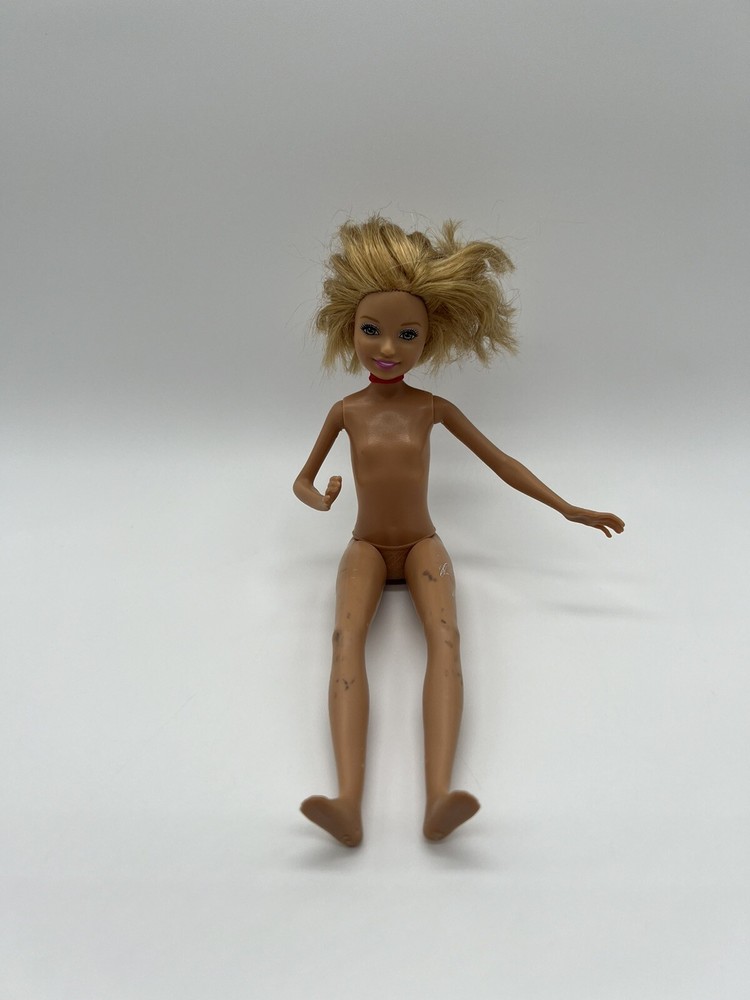 2010 Mattel Barbie China ( Box 20)