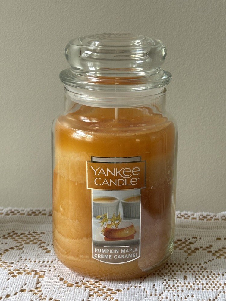 Yankee Candle 22 oz Pumpkin Maple Creme Caramel Large Jar Candle
