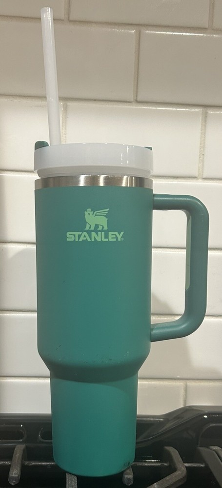 Stanley 40oz Light Alpine Green Quencher Tumbler Insulated Travel Mug