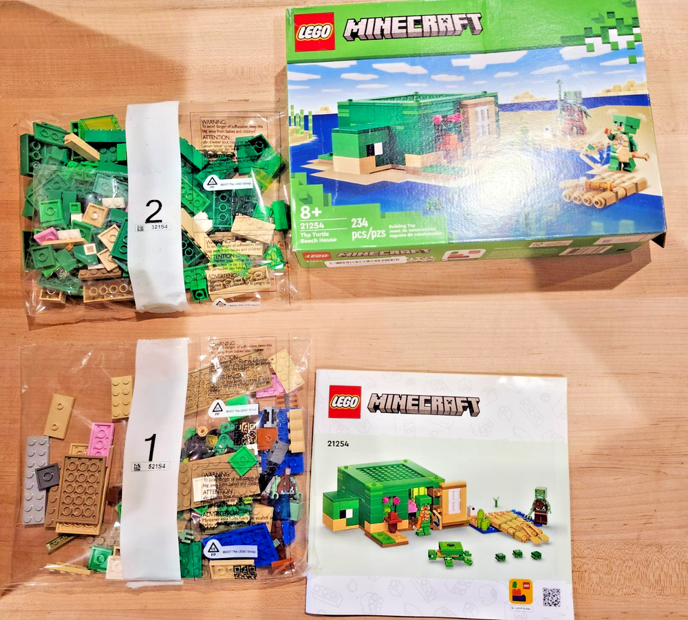 LEGO Minecraft Turtle Beach House Building Set 234 Pcs for Ages 8+