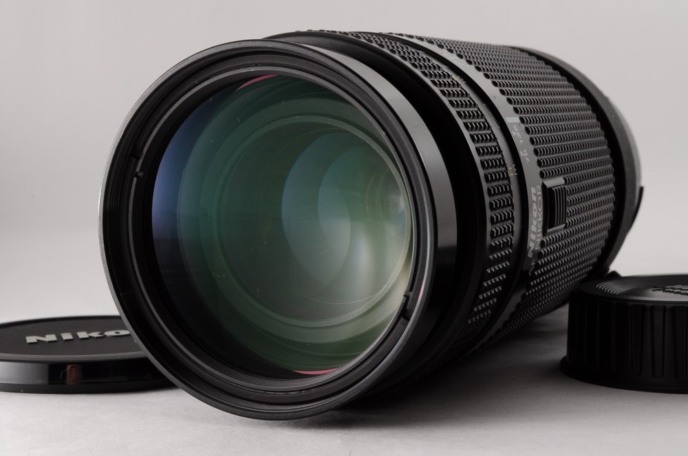 Near Mint Nikon AF 75-300mm f/4.5-5.6 Telephoto Zoom Camera Lens Nikkor Ai