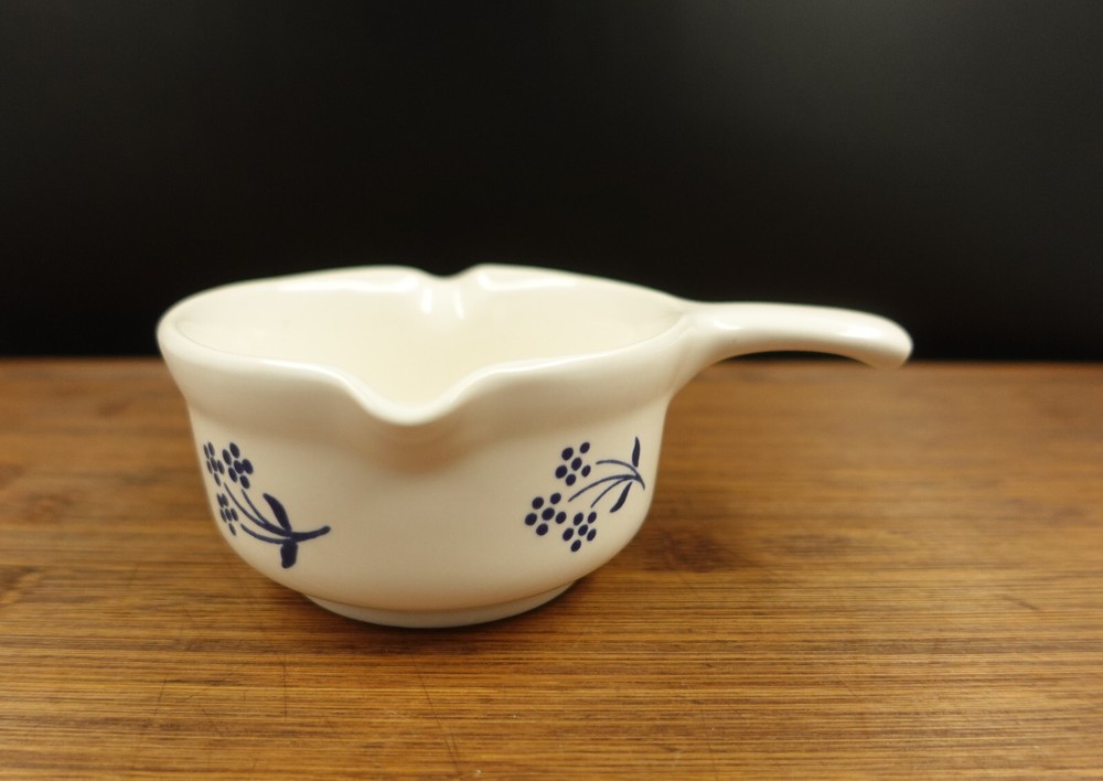 Pfaltzgraff Country Fair Butter Sauce Potpourri Pourer