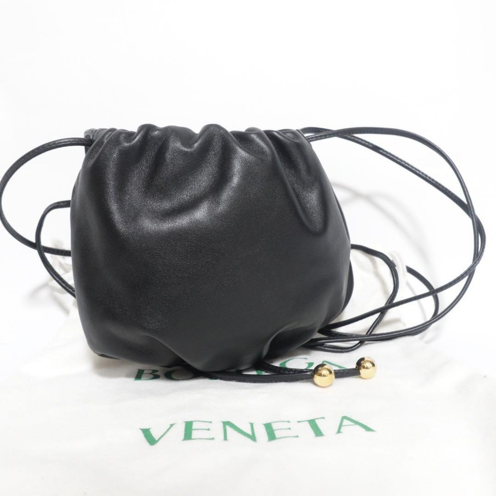 Bottega Veneta Black Quilted Leather Mini Valve Drawstring Bag Pre-Owned
