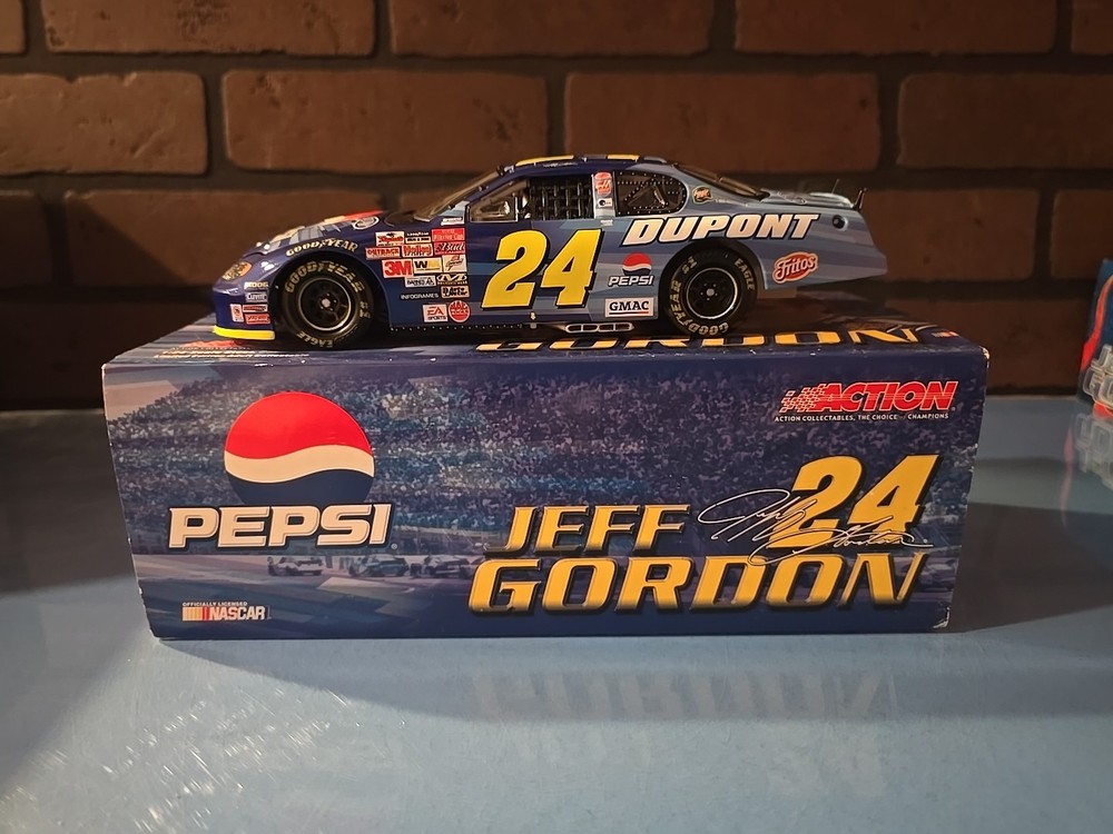 Vintage 2003 Action Jeff Gordon #24 Pepsi/Talladega 1/24