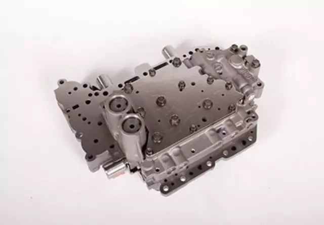 Genuine GM Automatic Transmission Control Valve Body 88975189