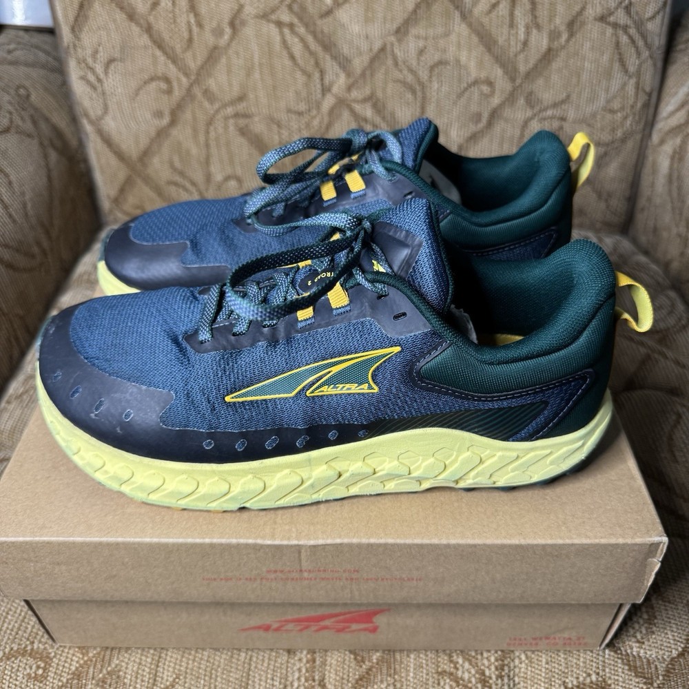 Altra OUTROAD Men’s 9 Teal Athletic Trail Running Shoes Sneakers Excellent!