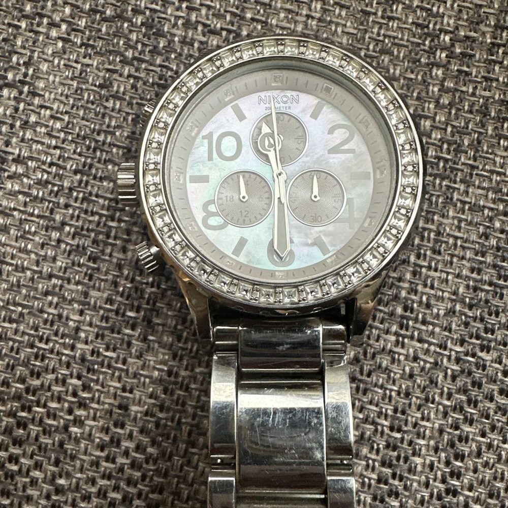 Nixon Silver Chronograph Watch for Men - Stylish Timepiece