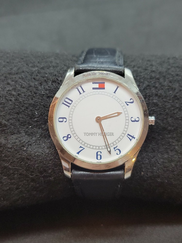 Tommy Hilfiger F90027 White Dial Leather Watch with Fresh Battery