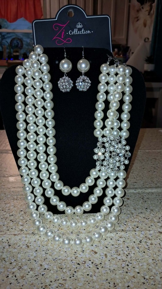 Zi Collection White Round Pearl Jewelry Set Earrings & Necklace