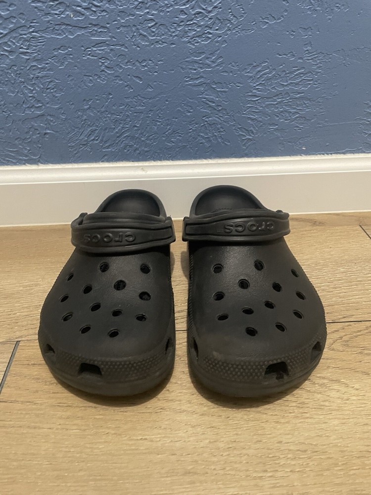 Crocs Unisex Classic Clog Black, Men 6 Women 8 Brand New