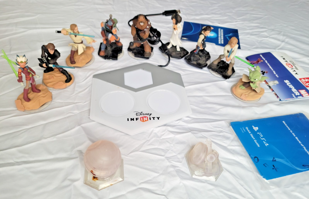 Disney Infinity 2.0 Edition Star Wars Action Figure Lot