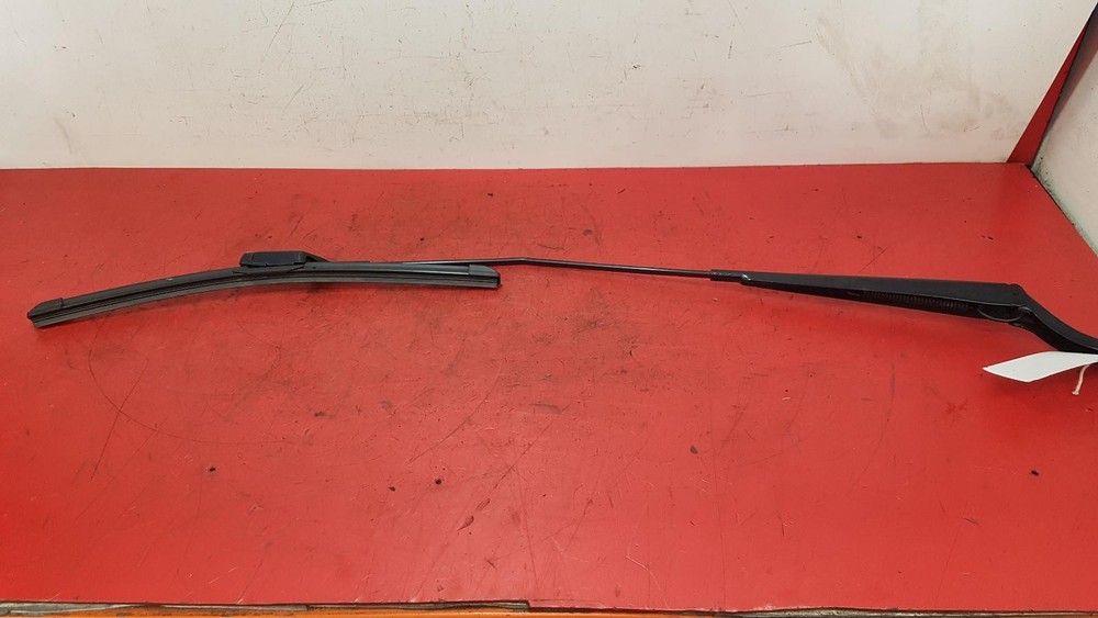 PEUGEOT 208 NEARSIDE FRONT WIPER ARM 2018 5 DOOR HATCHBACK