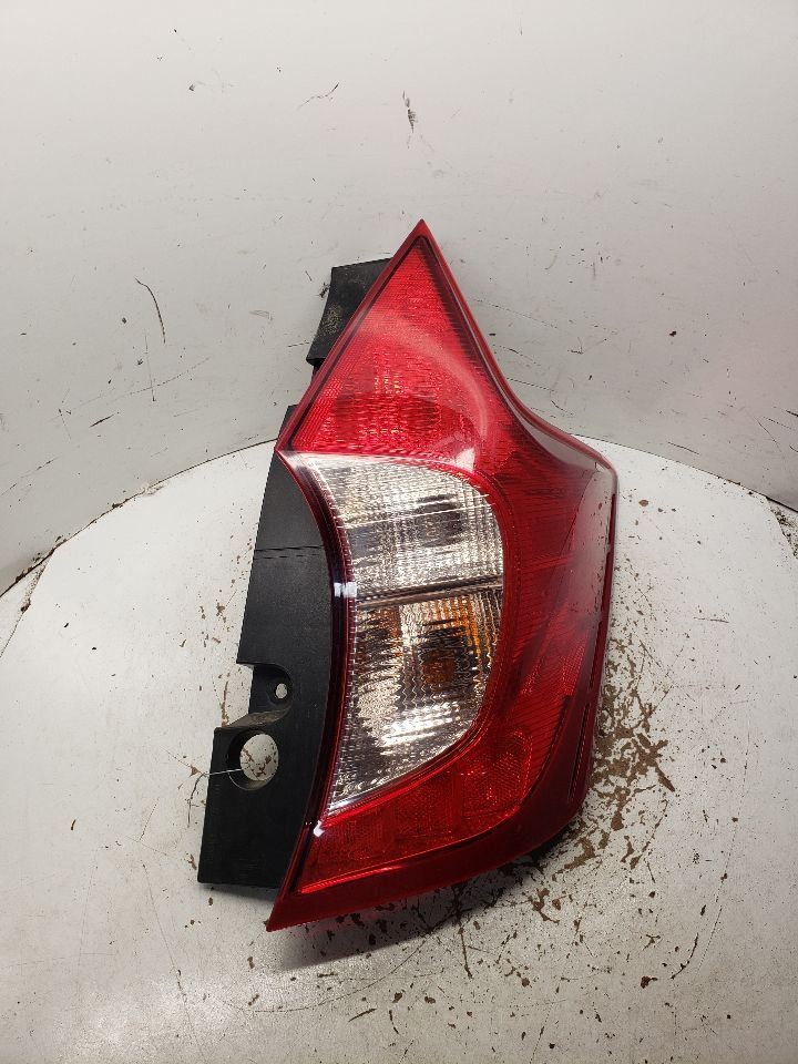 Passenger Tail Light Quarter Panel Mounted Hatchback Fits 14-19 VERSA 1363757