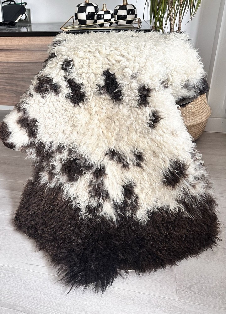 %100 Natural Sheepskin Rug, Natural Color,brown,white.