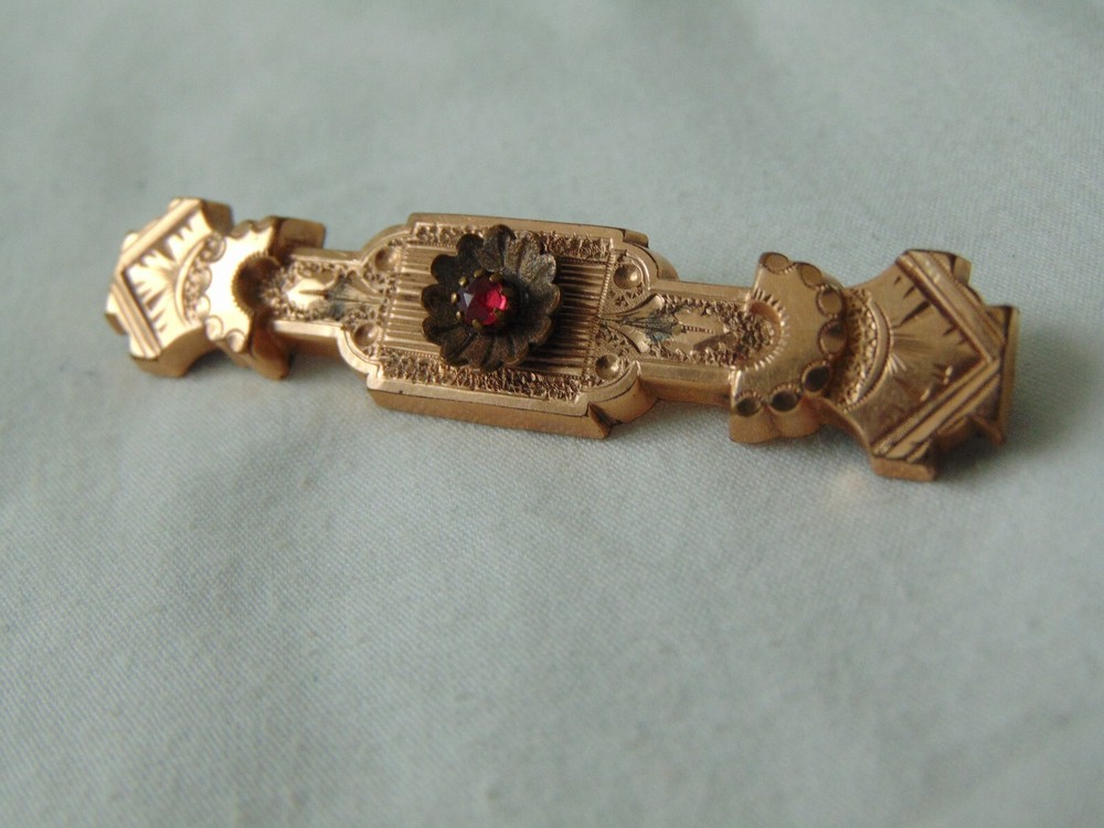 antique Victorian Etruscan Revival gold filled Garnet brooch