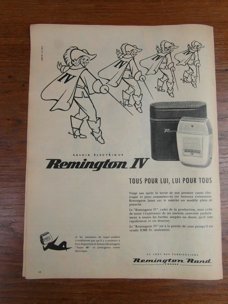 VINTAGE ANTIQUE PRESS ADVERTISING / RAZOR REMINGTON IV SHAVERS