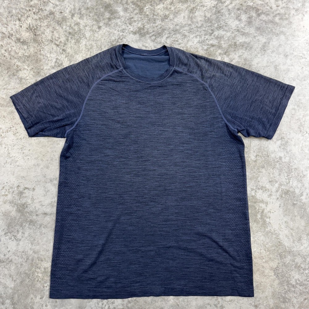 Lululemon Shirt Mens Large Blue Heather Athletic Running Training Short Sleeve
