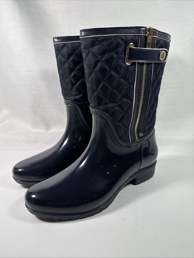 Tommy Hilfiger Navy Mid Calf Quilted Lined Side Zip Rain Boots Size 8 Rubber Sole