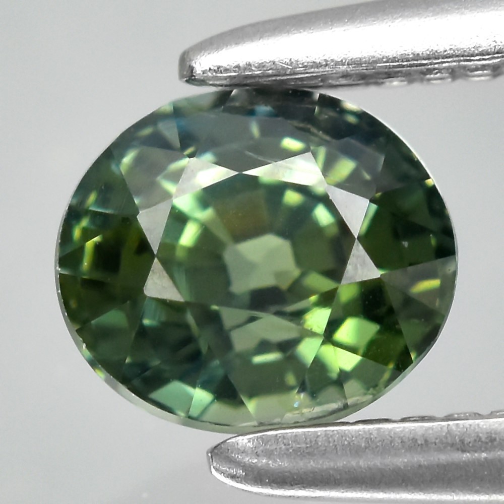 0.53ct VS Oval Natural Green Sapphire - Unheated Songea Gemstone 4.5x4mm