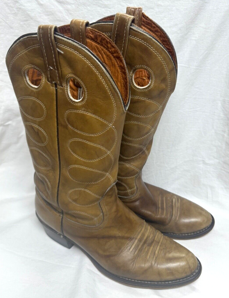 MEN'S WESTERN STYLE COWBOY BOOTS SIZE 10 1/2 D / VINTAGE ?