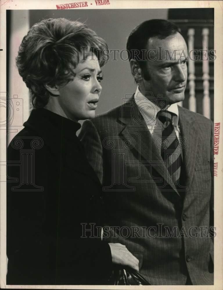 1973 Press Photo Barbara Rush with costar in movie scene - tup15194