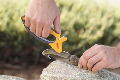 Smith's Jiffy Pro Sharpener Sharpens Plain Edge Blades Scissors and Game Shears