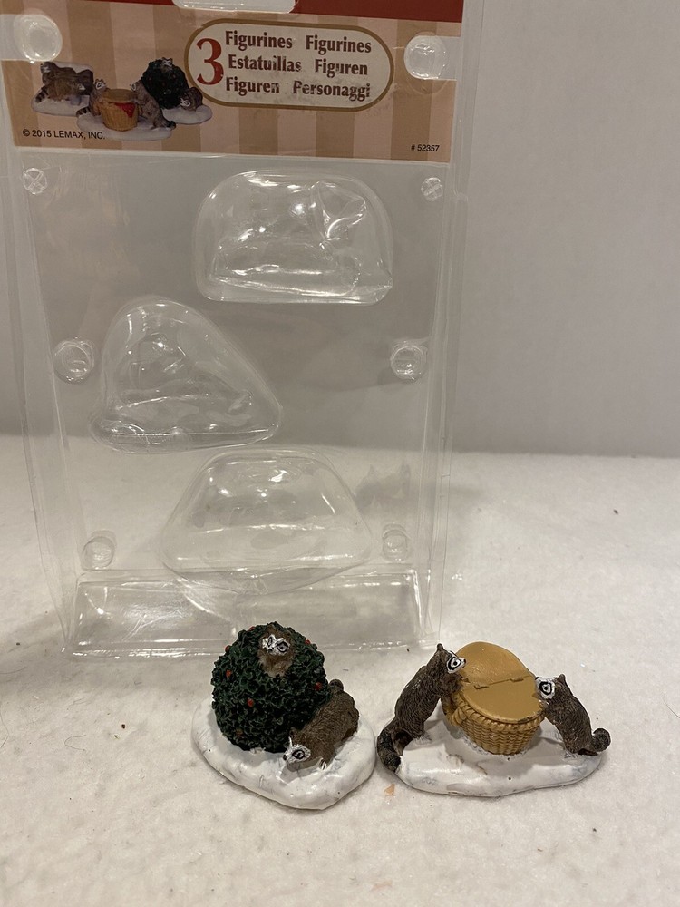 LEMAX Christmas Village Raccoon Set 2-Piece #52357
