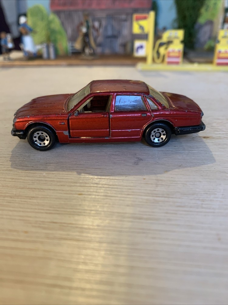 Vintage 1984 Matchbox Jaguar XJ6 Rare Original Old Car Opening Doors - Used Cond