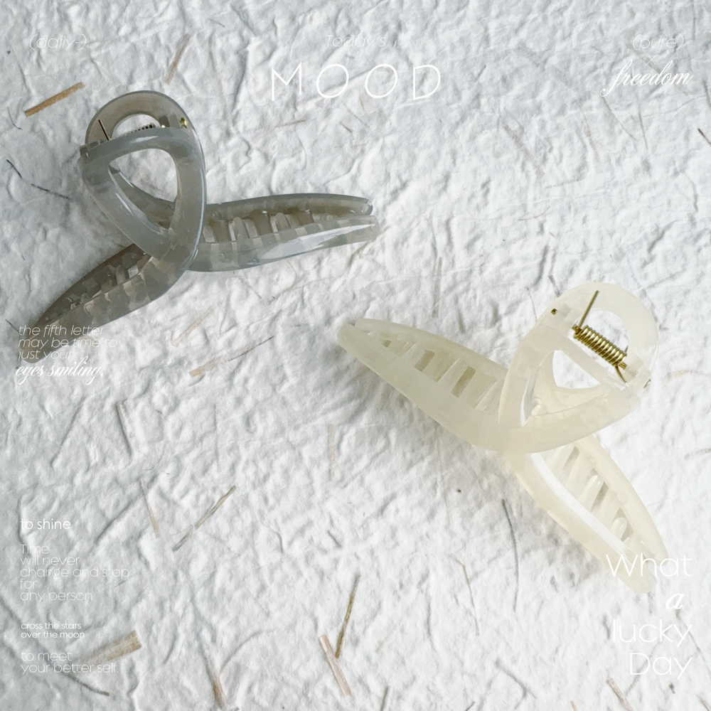 Limited Stock Hair Claw Clips Set - Clearance Sale - Shop Now