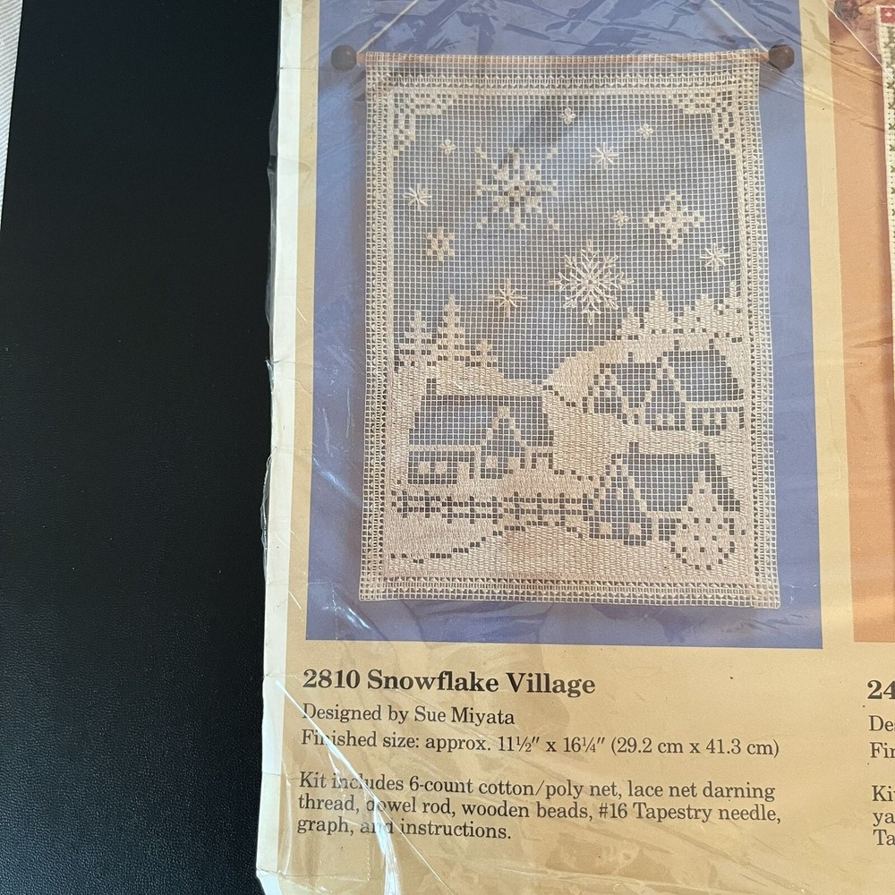 The Creative Circle Kit No 2810 Snowflake Village Approx 11 X 16 Inch Open READ
