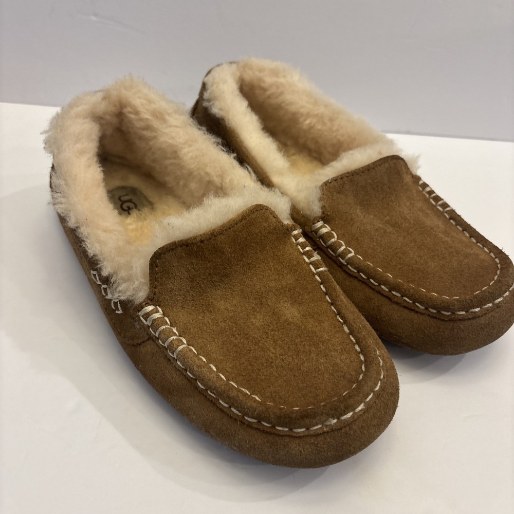 UGG Ansley Chestnut Moccasin Women's Slipper Brown Size 8