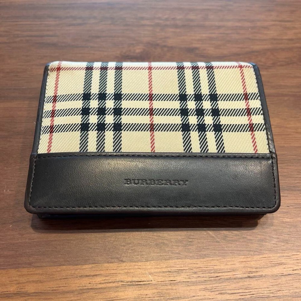 Burberry Fold Wallet Leather Nova check Logo Men Women Accessory Used