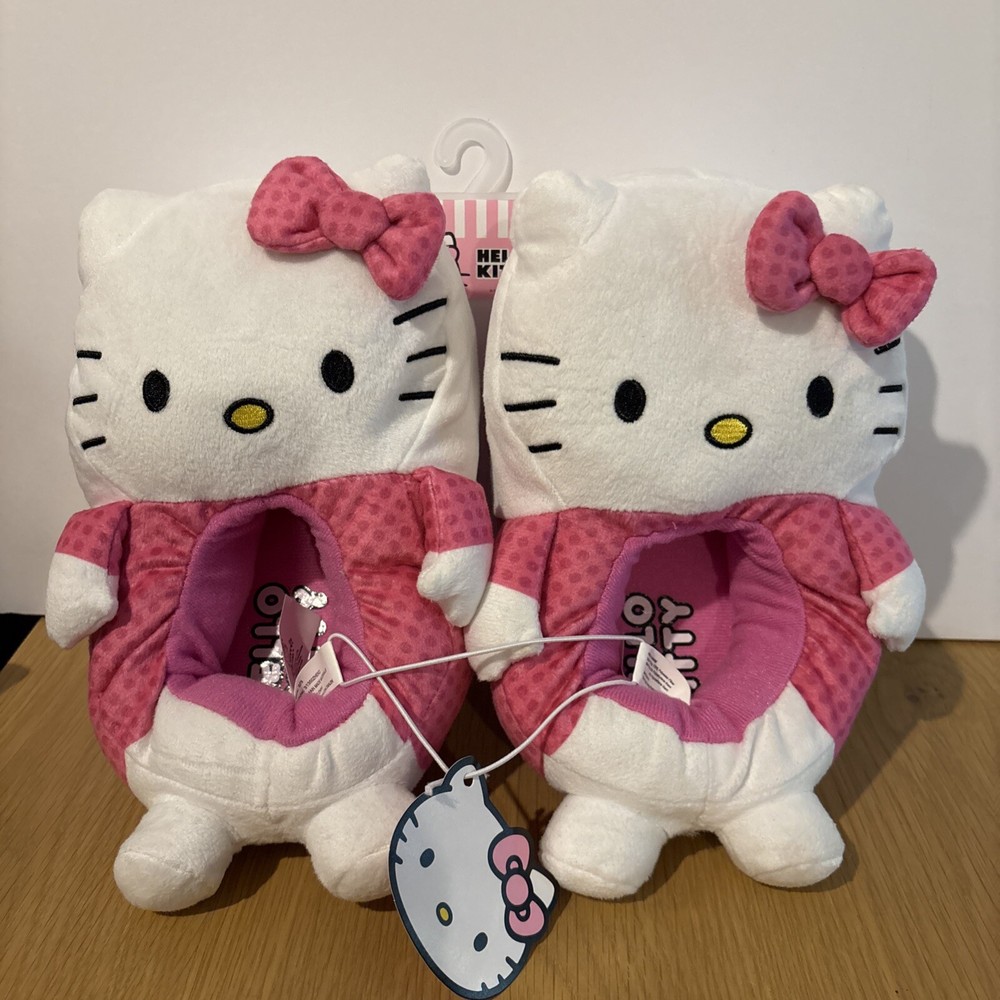 Sanrio Hello Kitty Girls Slippers House Shoes Sz 2 / 3 NEW