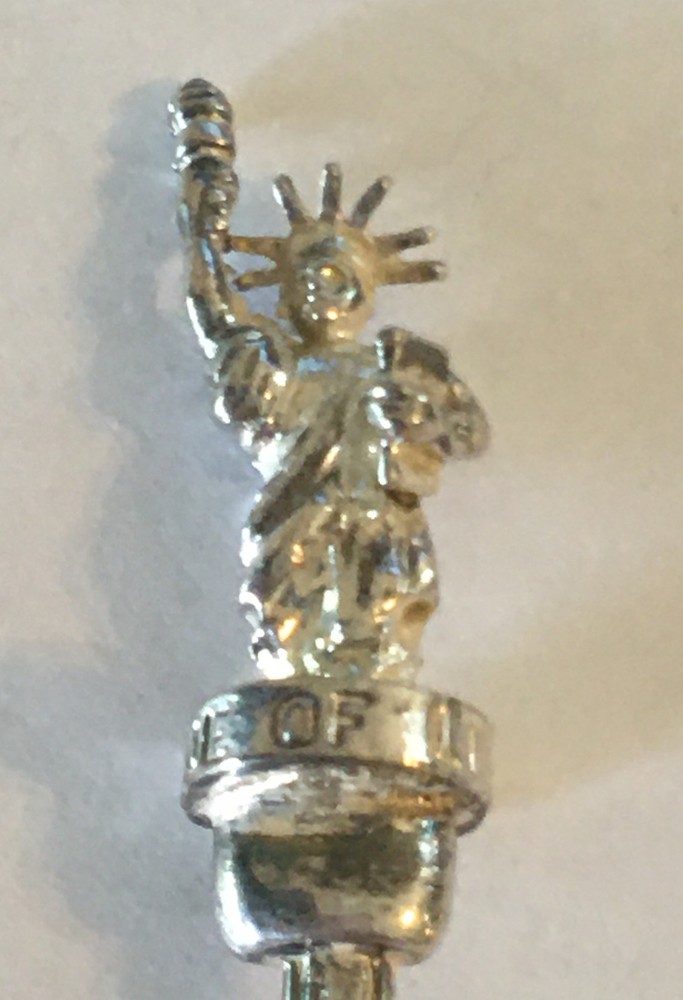 Vintage Statue Of Liberty New York Collectible Souvenir Spoon