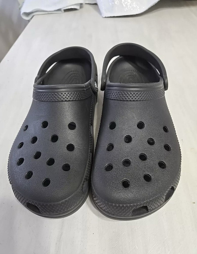 Crocs Women's Classic Clog Shoes, Women's Size 9, Black, Great Condition