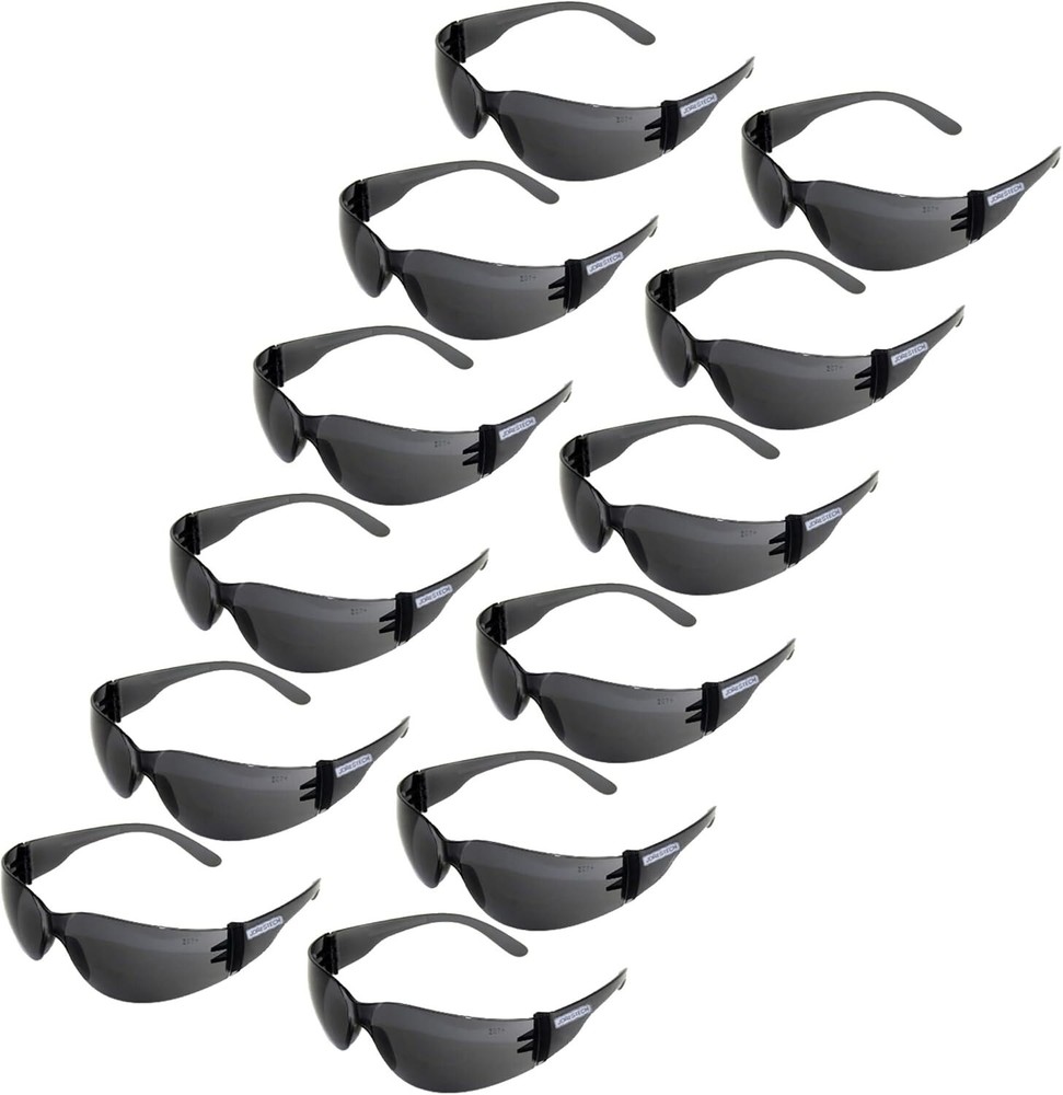 Impact-resistant polycarbonate safety goggles for optimal protection