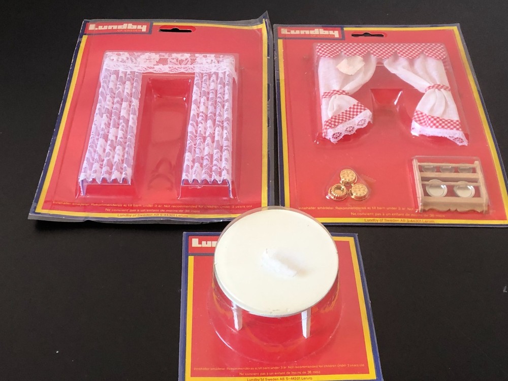 LUNDBY SWEDEN OLD DOLL HOUSE SETS  NEW